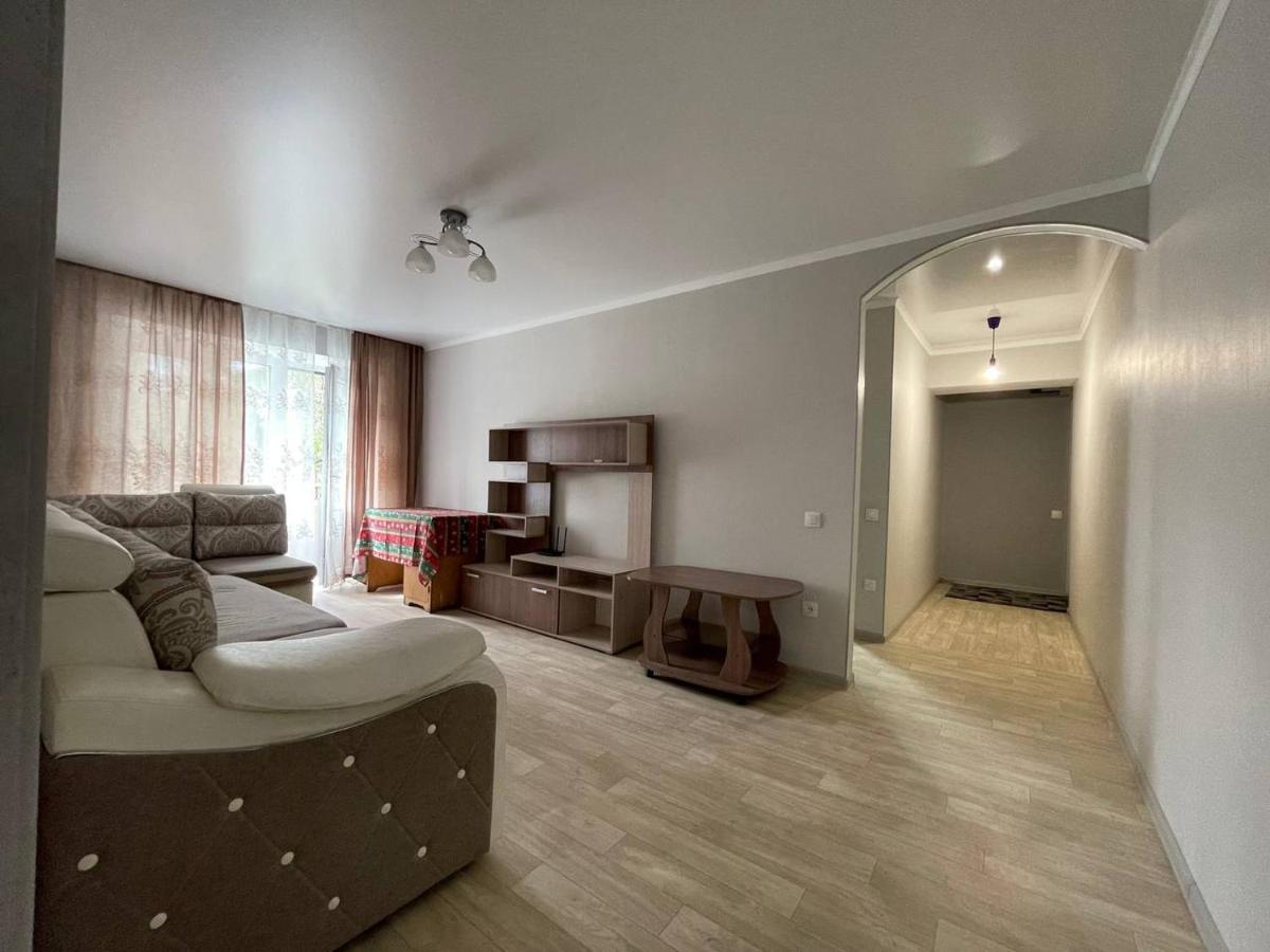 Apartment On Kievskaya Street Bishkek Exterior photo